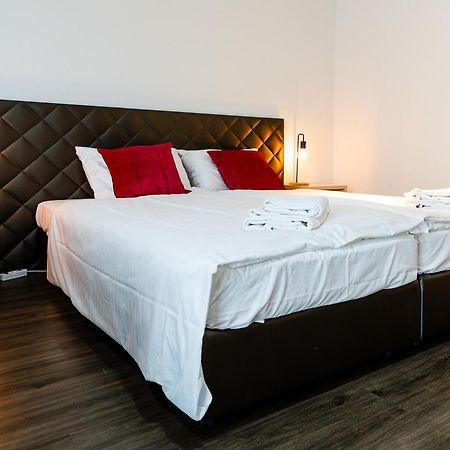Los Lorentes Hotel Bern Airport Belp Eksteriør bilde