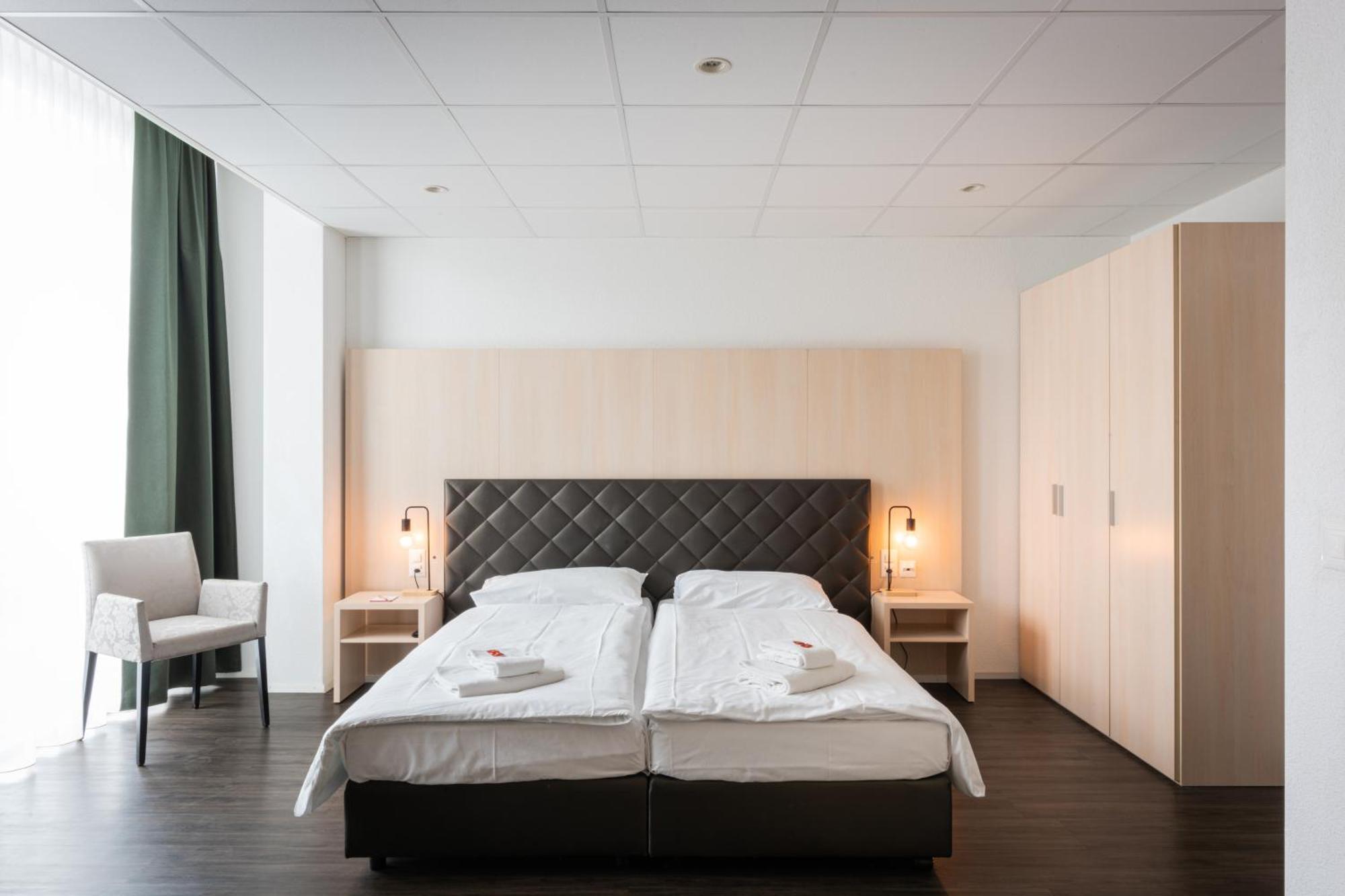 Los Lorentes Hotel Bern Airport Belp Eksteriør bilde