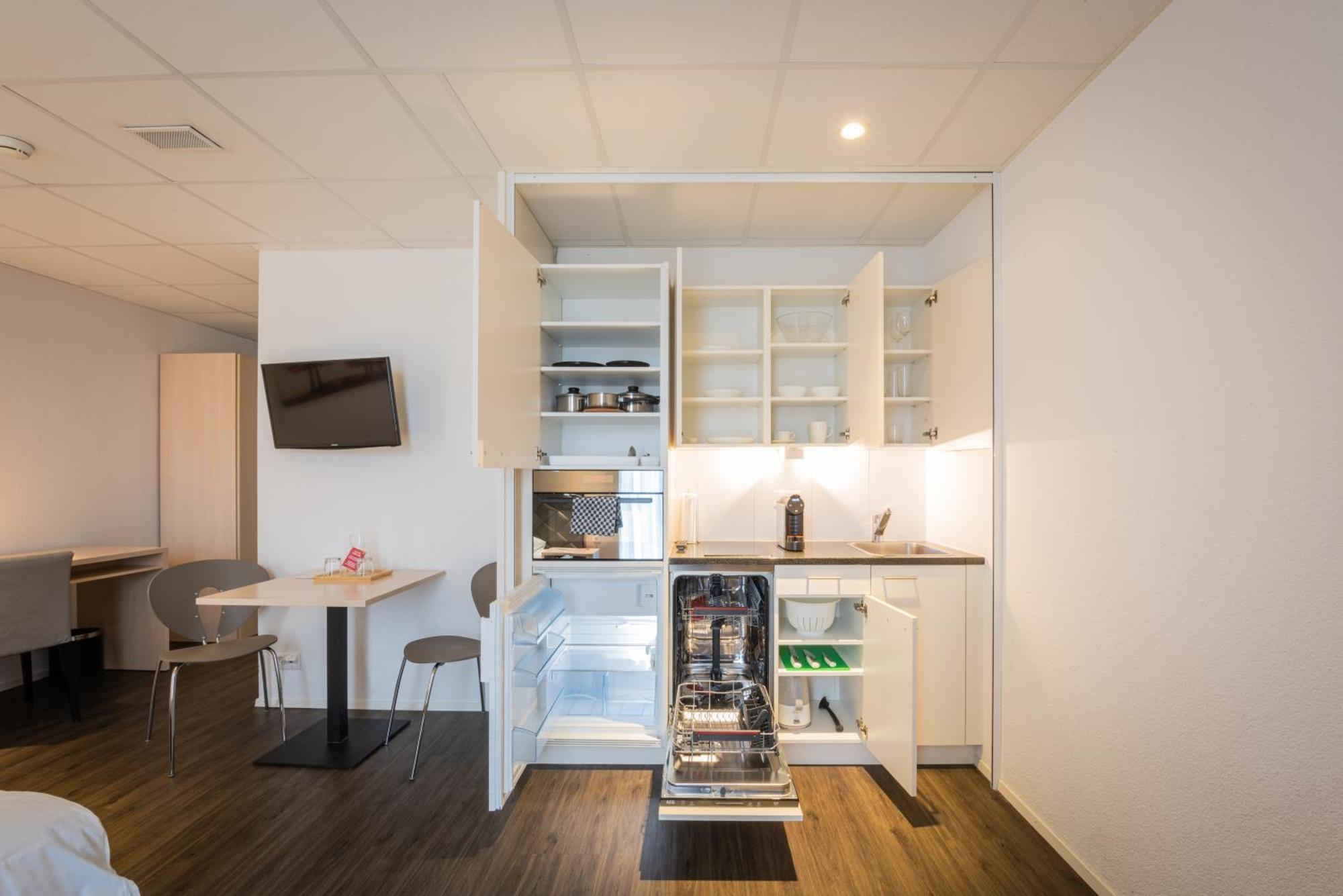 Los Lorentes Hotel Bern Airport Belp Eksteriør bilde