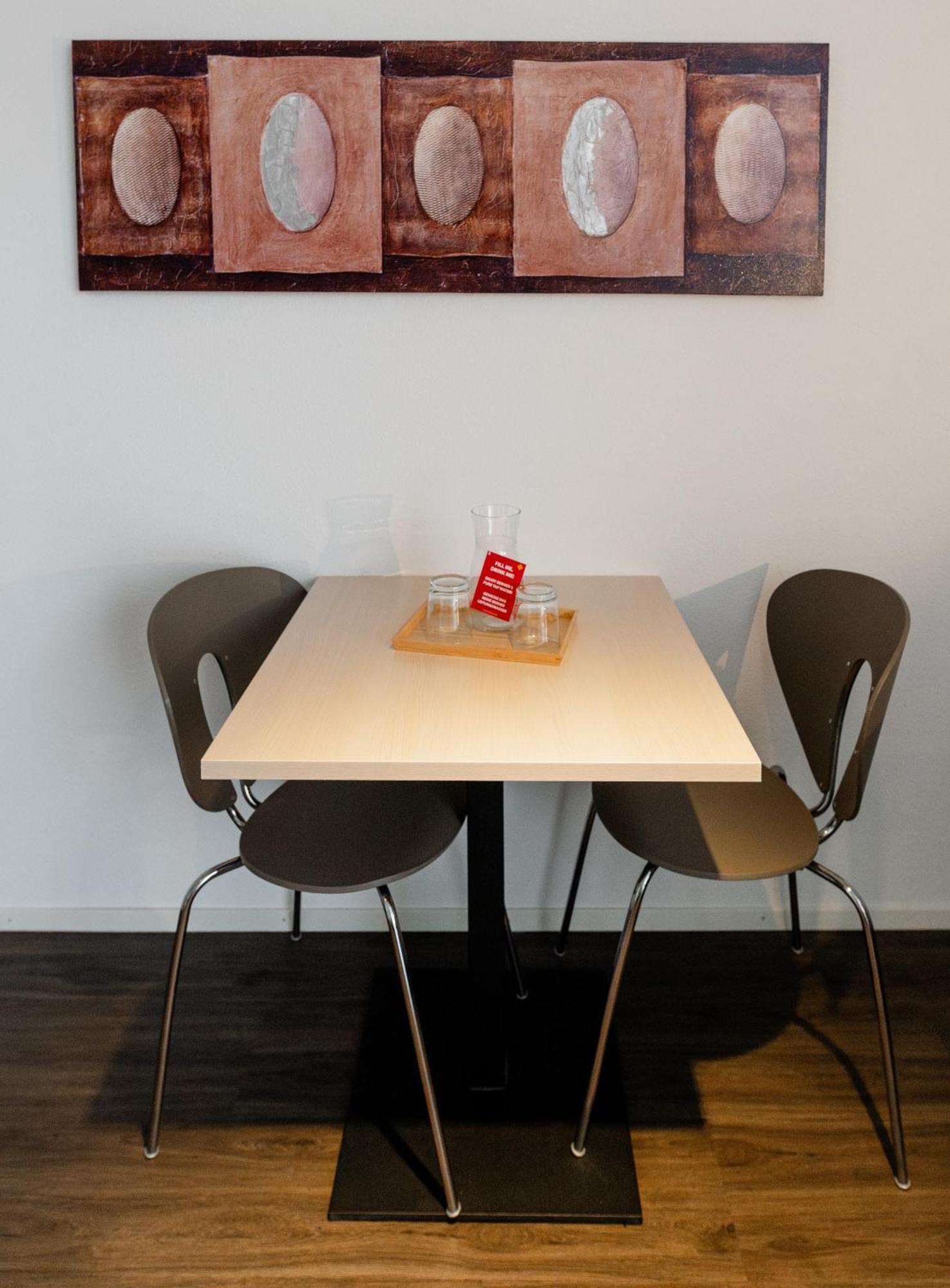 Los Lorentes Hotel Bern Airport Belp Eksteriør bilde