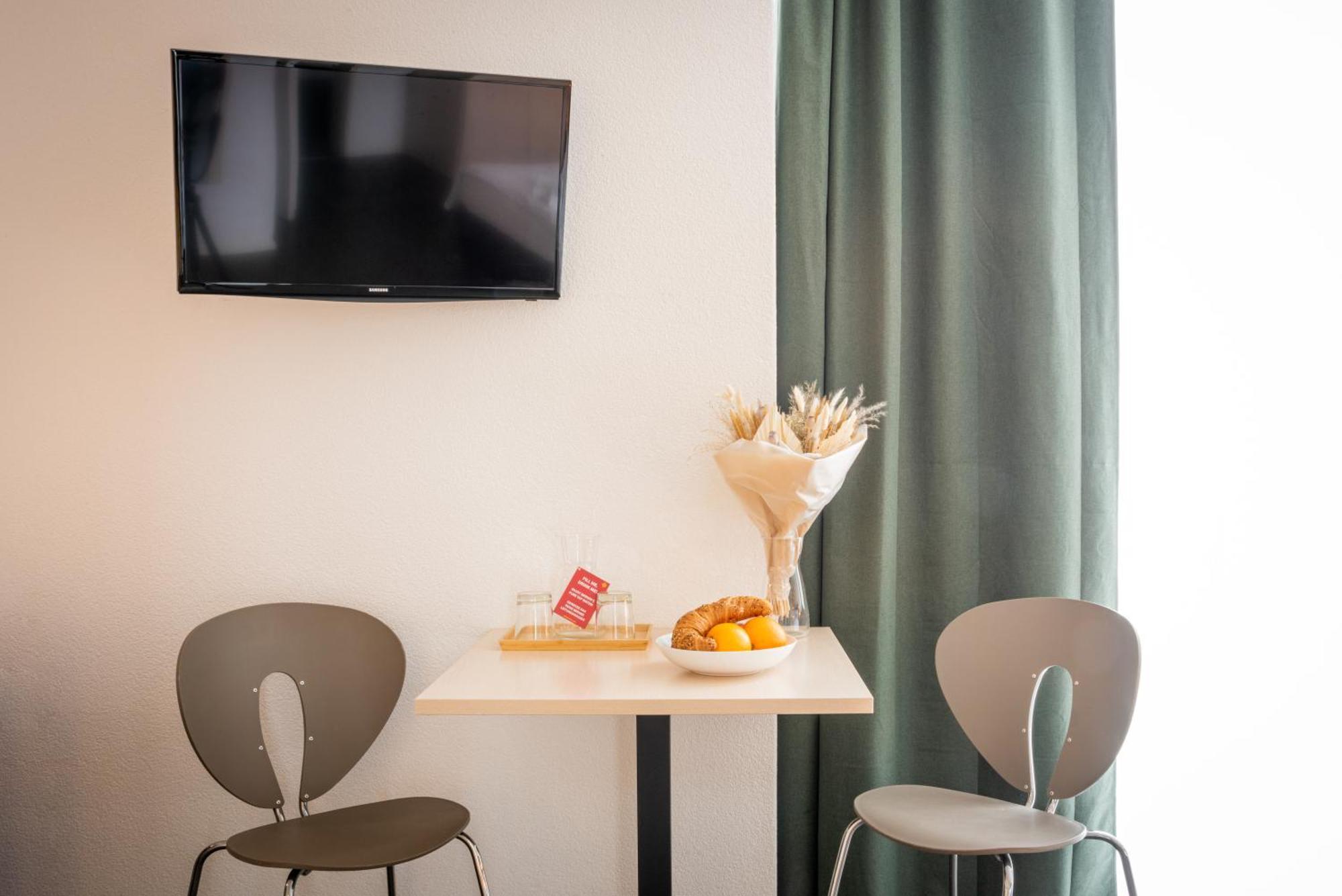 Los Lorentes Hotel Bern Airport Belp Eksteriør bilde